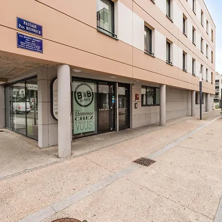 Ξενοδοχείο Centre 2*
