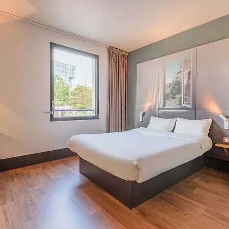 Centre Szálloda Mulhouse