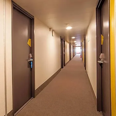 Hotel Centre 2*
