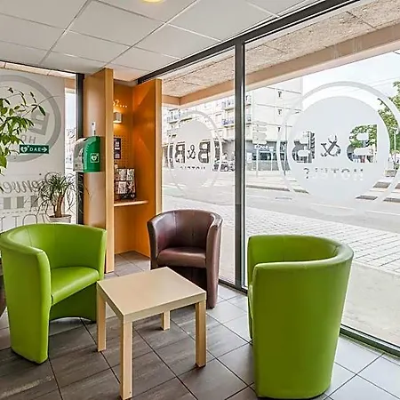 Centre Hotel 2*