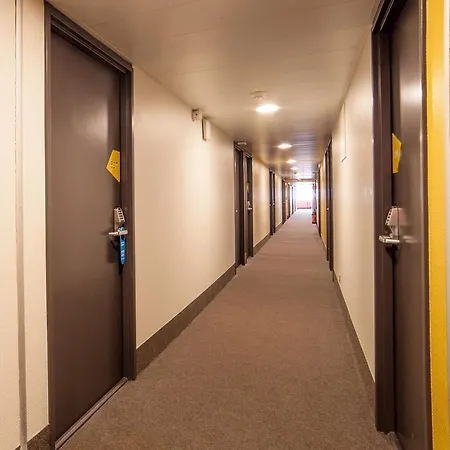Centre Hotel